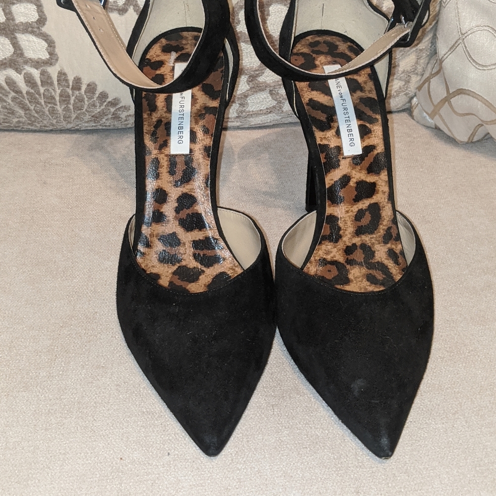 Suede pumps - Picture 3 of 4